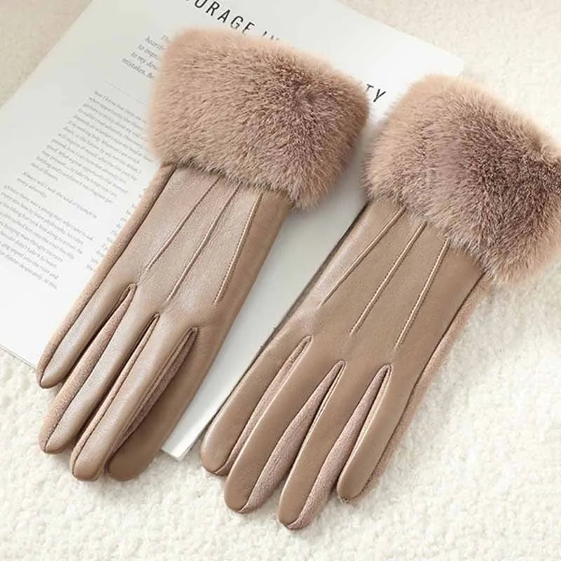 Amalie Fur Faux Leather Glove