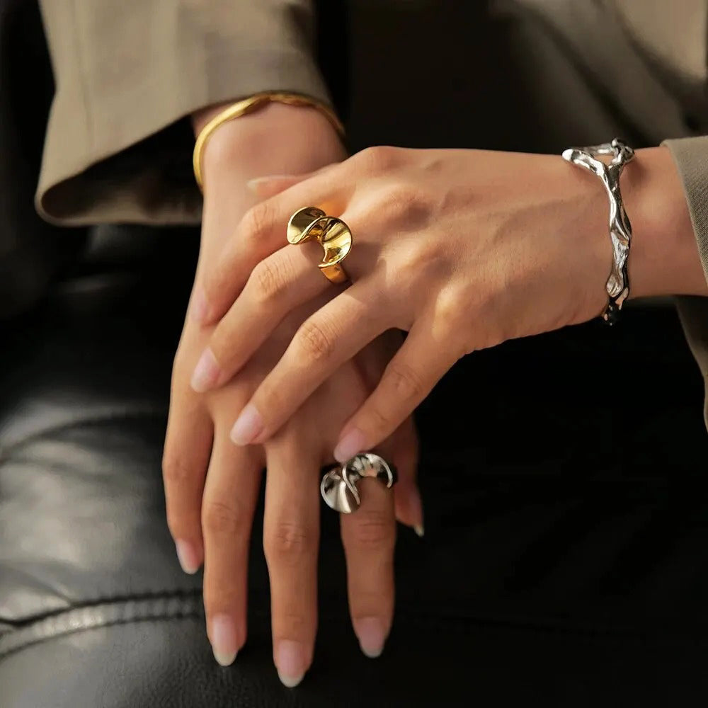 Velador Statement Ring