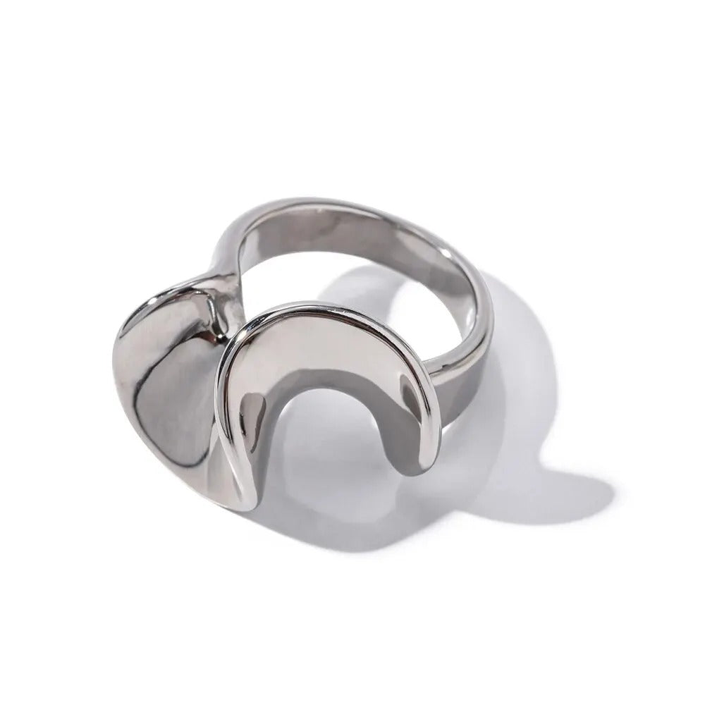 Velador Statement Ring